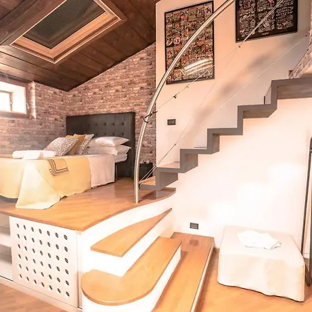 Loft 60 - Exclusive Loft Center Дом отдыха